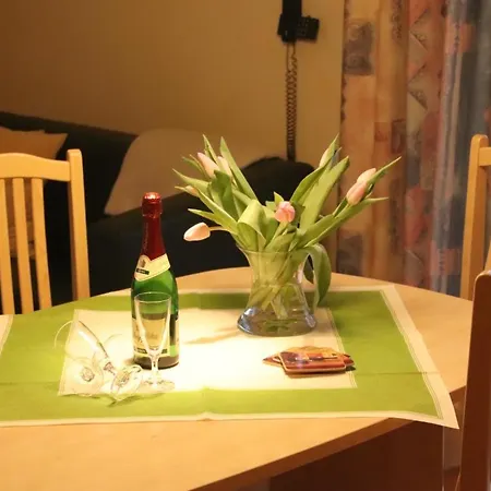 4 Sterne Donnerkeil Mit Balkon Apartment *