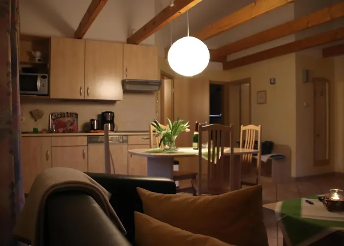 4 Sterne Donnerkeil Mit Balkon Лоббе